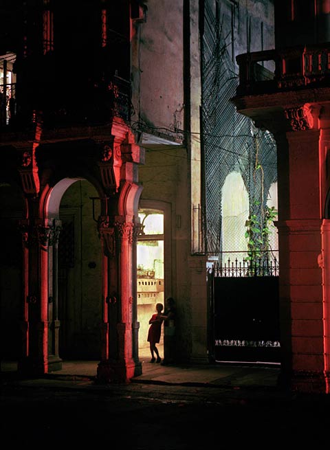 Michael-Eastman-Cuba