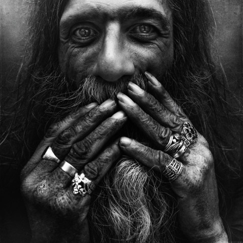 Homeless portraits Lee Jeffries photography