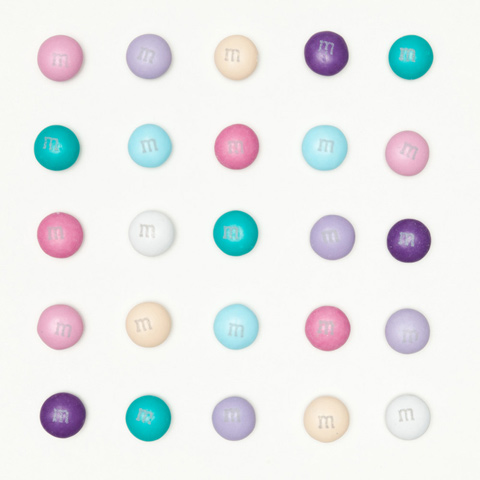 Damien Hirst dot paintings Henry-Hargreaves photography Damien Hirst dot paintings Henry-Hargreaves photography