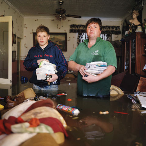 flood victims Gideon-Mendel photography