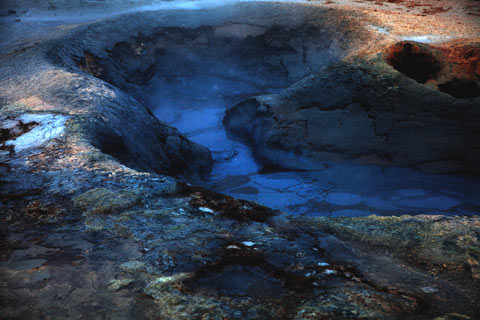 Tim-Navis mud springs Iceland