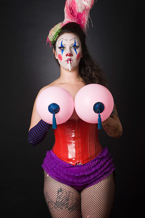 veronica zemanova free porn forum from Jett naked big tits clown