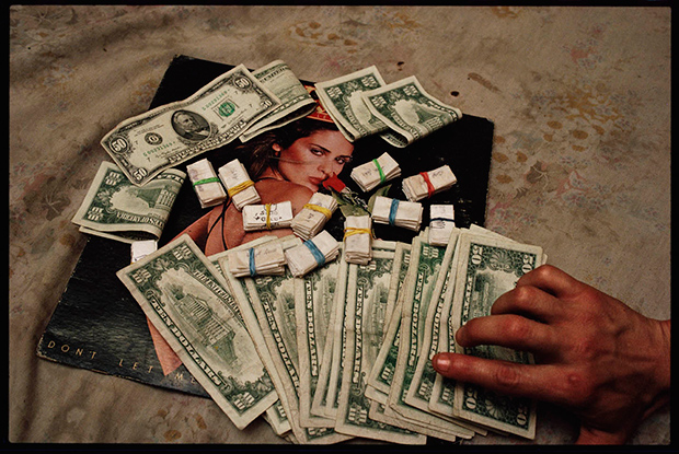 Joseph_Rodriguez_Heroin_and_Money