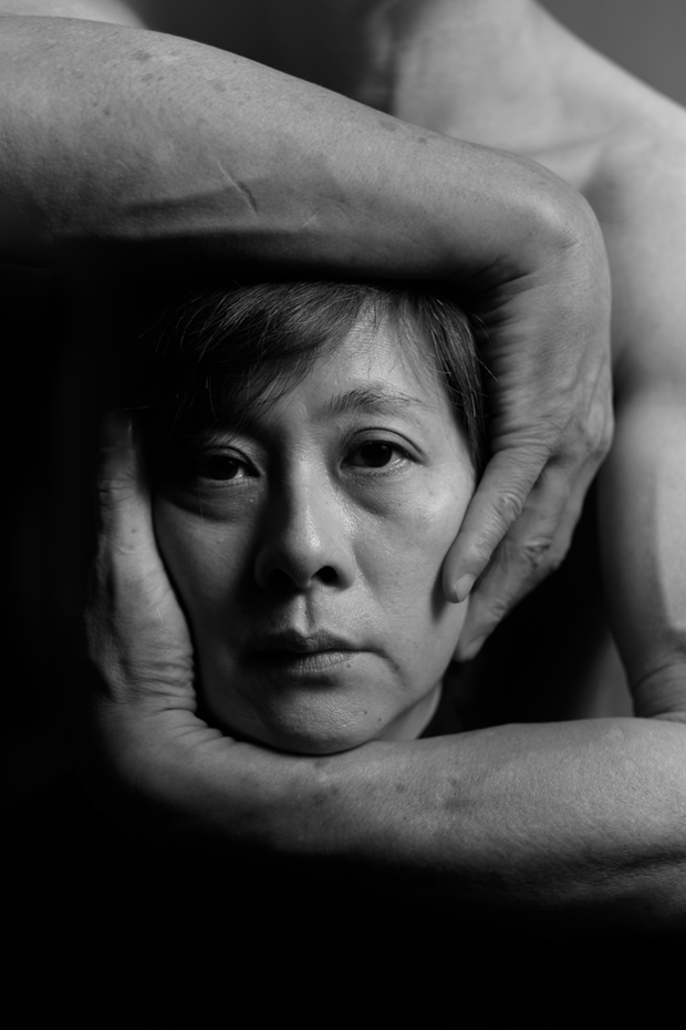 Photographer Sean Lee Creates Incredibly Intimate Portraits of His Parents
