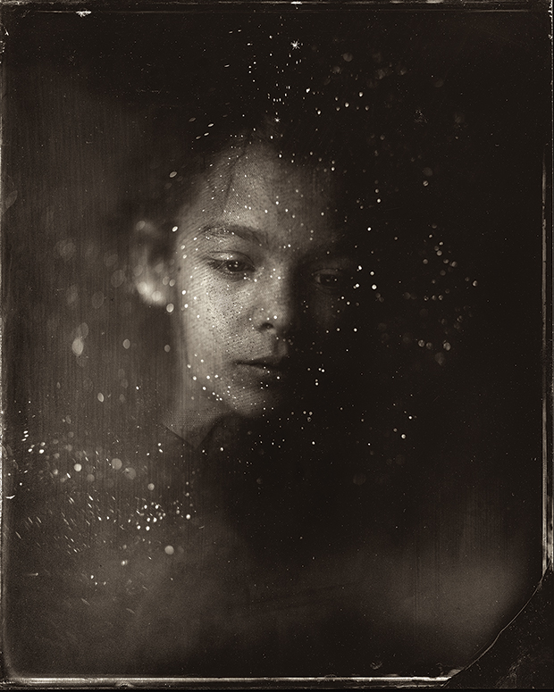 Wet plate collodion portraits that will make you lose sense of space