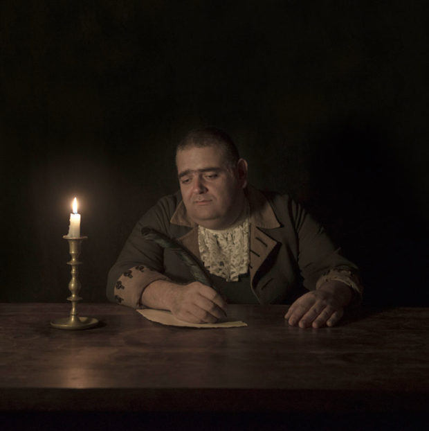 The Writer, 2015 © Tami Bahat / courtesy Catherine Edelman Gallery, Chicago