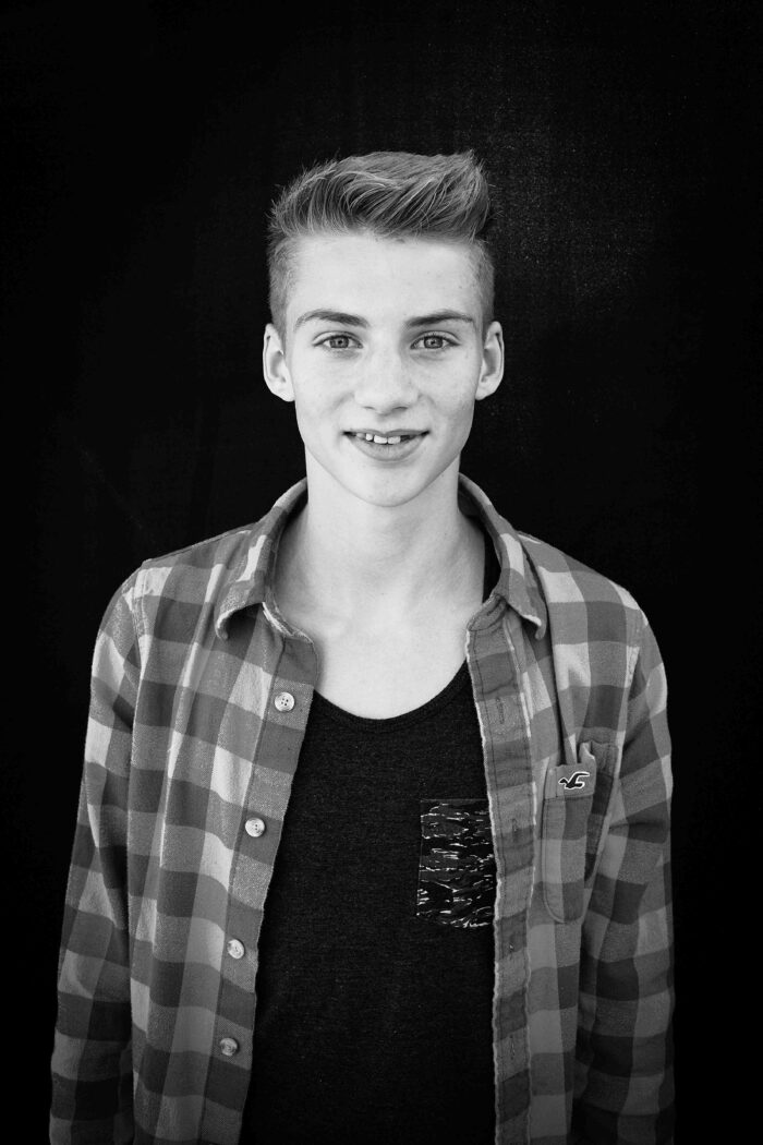 iO Tillett Wright 10 Feature Shoot