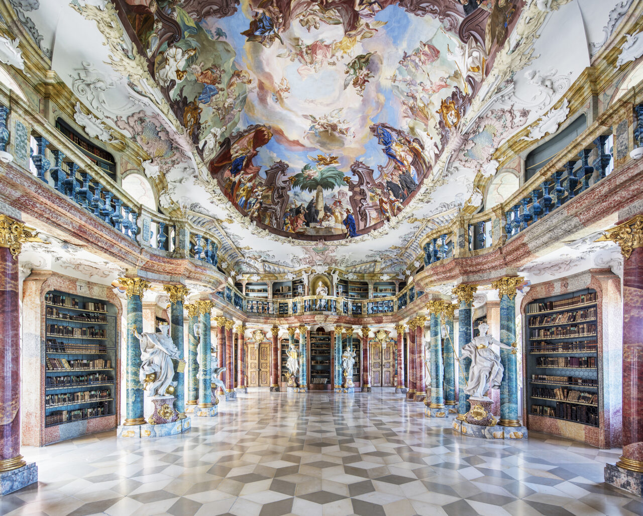 A Photographic Journey to the World’s Most Magical Libraries